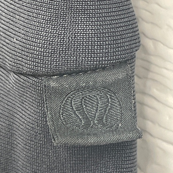 Lululemon 30 Inch Waist Slate Gray Commission Pants Slim‎ Fit Chino - Picture 12 of 13